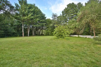 12A Stokes Rd, Londonderry, NH 03053 - photo 4