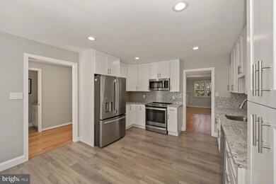 5807 Tudor Ln, Rockville, MD 20852 - photo 4