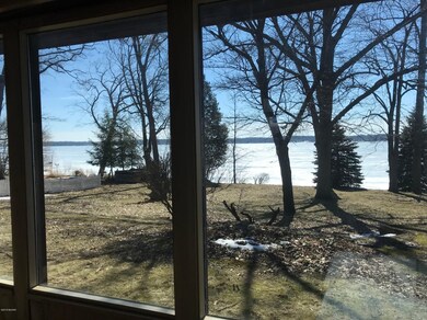 Back yard of 3872 E Gull lake Real Estat