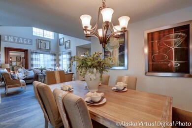 Dining Room (2)