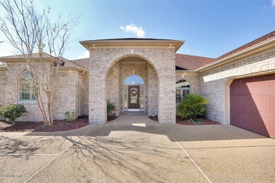 2228VillamarDrive-03