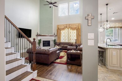 31410 Postwood Oaks Ct, Spring, TX 77386 - photo 6