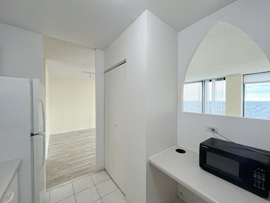 5320 N Sheridan Rd unit 2110, Chicago, IL 60640 - photo 4