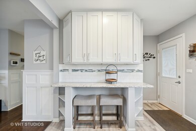 3N508 Willow Rd, Elmhurst, IL 60126 - photo 4