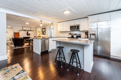 9 Mount Pleasant St, Nashua, NH 03064 - photo 3