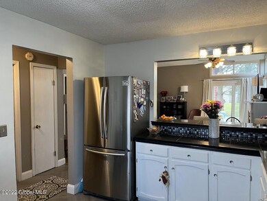 9 Rugby Rd, Slingerlands, NY 12159 - photo 5