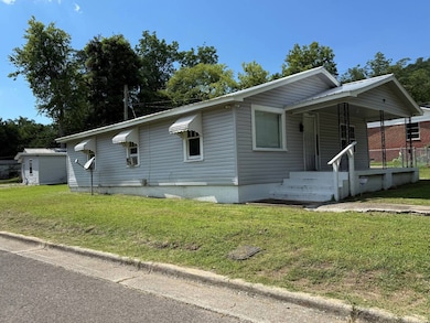 904 N 10th St, Gadsden, AL 35901 - photo 2