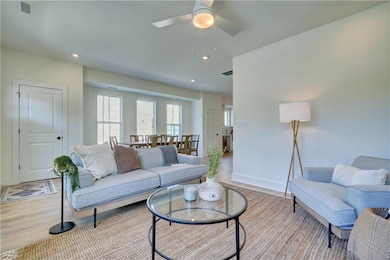 404 Carolina Ave, Norfolk, VA 23508 - photo 4