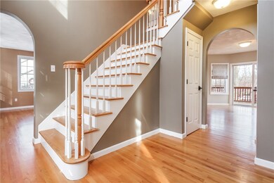 Beautiful stairway and rounded arches!