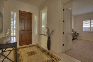 004_Foyer