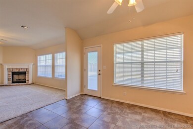 19421 E 48th St S, Broken Arrow, OK 74014 - photo 6