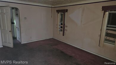 14728 Wilfred St, Detroit, MI 48213 - photo 5