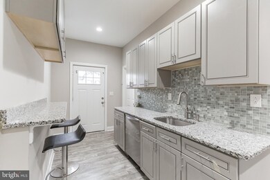 102 W Washington St, Riverside, NJ 08075 - photo 2