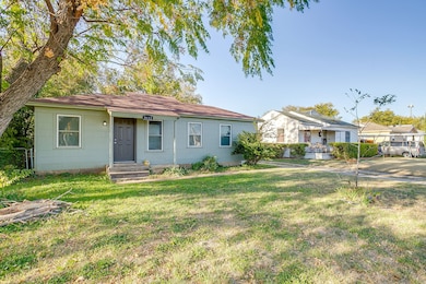 5032 Hartford Dr, River Oaks, TX 76114 - photo 3