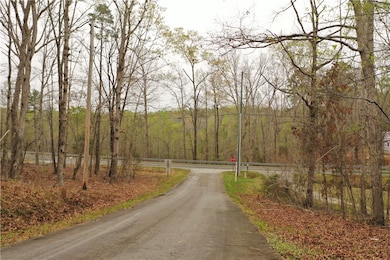 106 Killam Ln, Westminster, SC 29693 - photo 3