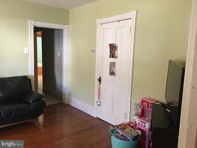 630 Bridgeboro St, Riverside, NJ 08075 - photo 4