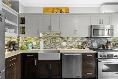 112 Union Park St unit 1, Boston, MA 02118 - photo 5