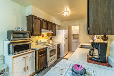 308 N Chestnut St, Bloomfield, NM 87413 - photo 6