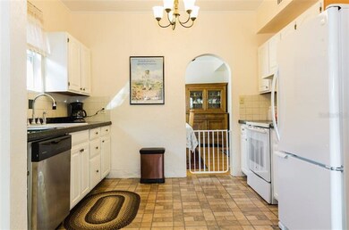 Kitchen going towards dining room