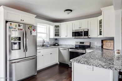 1011 E Milestone Ct-12