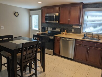 34 River Rd, Taunton, MA 02780 - photo 3