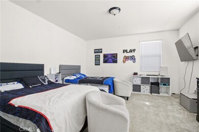 12942 Carlsbad St, Hesperia, CA 92344 - photo 4