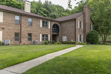 304 Wellington Place, Matawan, NJ 07747 - photo 2