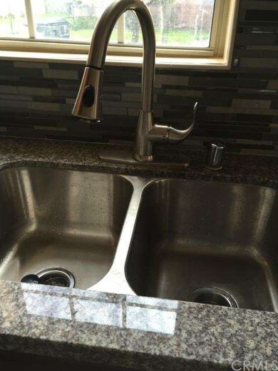 1128 E 121st Place, Los Angeles, CA 90059 - photo 2