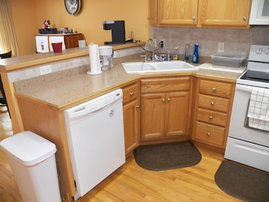 2 Chablis Terrace unit 2, Concord, NH 03303 - photo 7