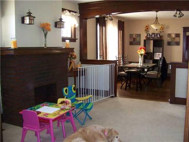 Living Room. Beautiful fireplace with brnad new li