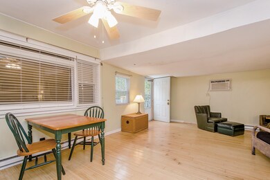 15961 Lakeshore Rd unit B, Union Pier, MI 49129 - photo 4