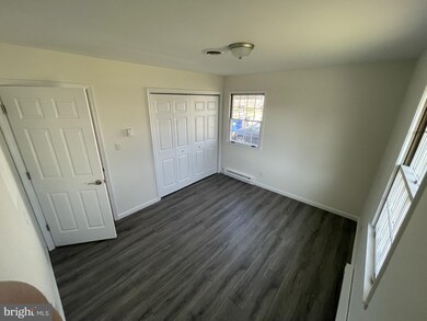 139 Center St, Cecilton, MD 21913 - photo 6