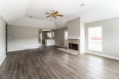 4550 Cedargreen Cove, Memphis, TN 38128 - photo 3