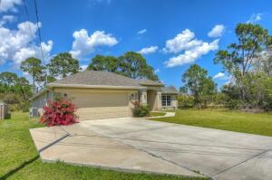 325 SW Dagget Ave, Port Saint Lucie, FL 34953 - photo 3