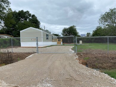 602 N Pine Hill St, Pinehurst, TX 77362 - photo 2