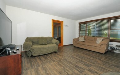 364 Pagelow Rd, Brooklyn, WI 53521 - photo 5