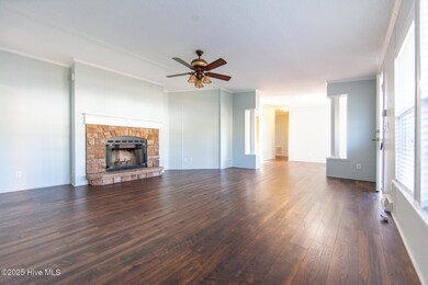 3013 Oaks Rd, New Bern, NC 28560 - photo 5