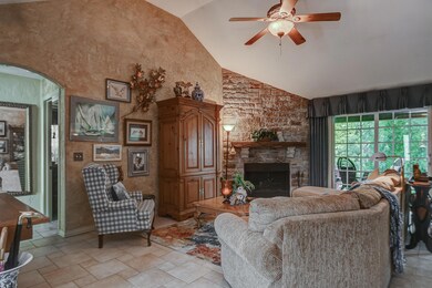 879 W Heather Glen Rd, Nixa, MO 65714 - photo 5