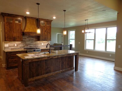 725 N Foxhill Cir, Nixa, MO 65714 - photo 7