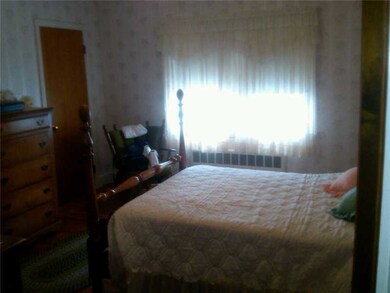 28 Lyndhurst Ave, Providence, RI 02908 - photo 5