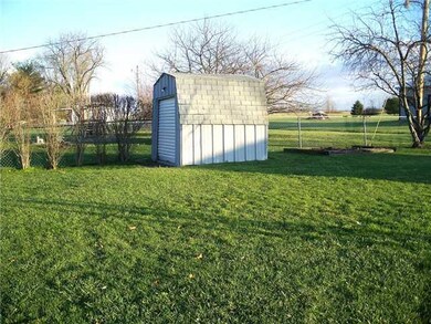 967 W 1100 N, Fountaintown, IN 46130 - photo 6