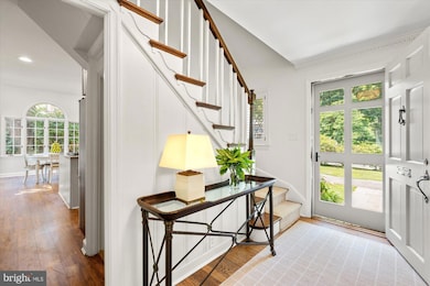 8519 Longfellow Place, Chevy Chase, MD 20815 - photo 6