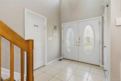 1762 Esposito Ct, East Meadow, NY 11554 - photo 3