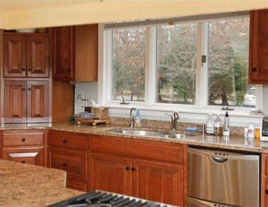 209 Charles St, Hingham, MA 02043 - photo 6