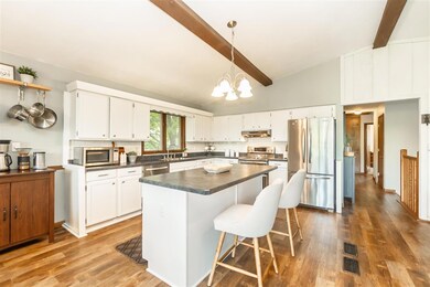 1628 Grandview Ct, Cedar Falls, IA 50613 - photo 5