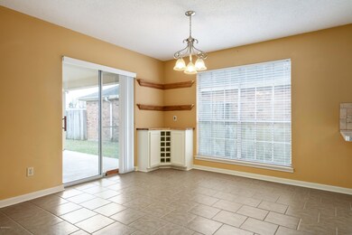 203 Caledonia -5