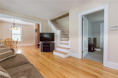 28 Kenilworth St, Portland, ME 04102 - photo 5