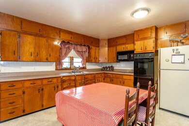 2246 John Wayland Hwy, Harrisonburg, VA 22801 - photo 3