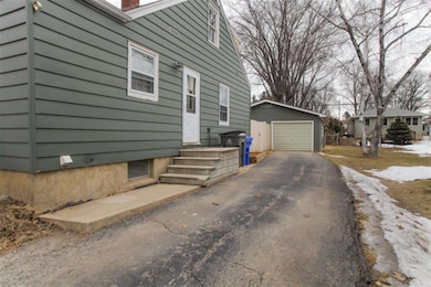 4506 Wallace Ave, Monona, WI 53716 - photo 3