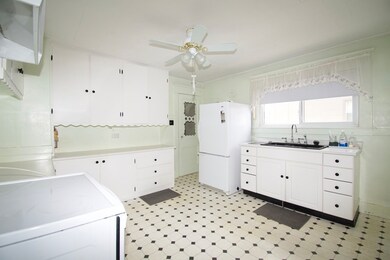 175 Center St, Ludlow, MA 01056 - photo 6